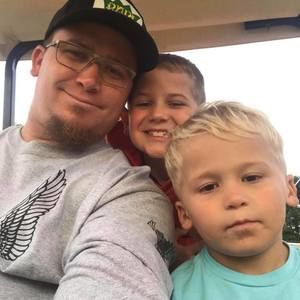 Meet your Posher, Dalton